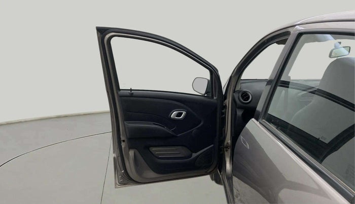 2018 Datsun Redi Go T(O) 1.0, Petrol, Manual, 76,382 km, LHS Front Door