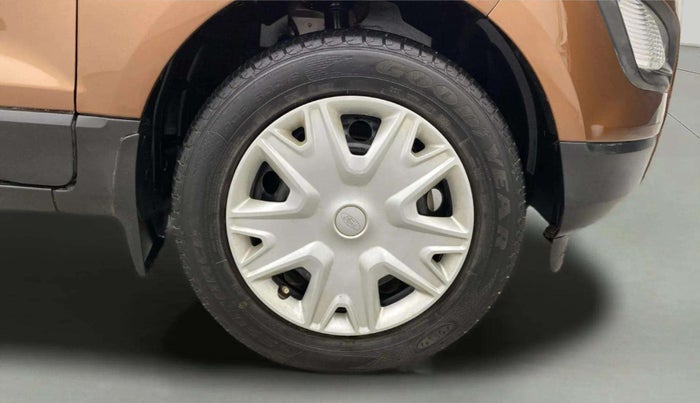 2018 Ford Ecosport TREND + 1.5L PETROL AT, Petrol, Automatic, 29,376 km, Right Front Wheel
