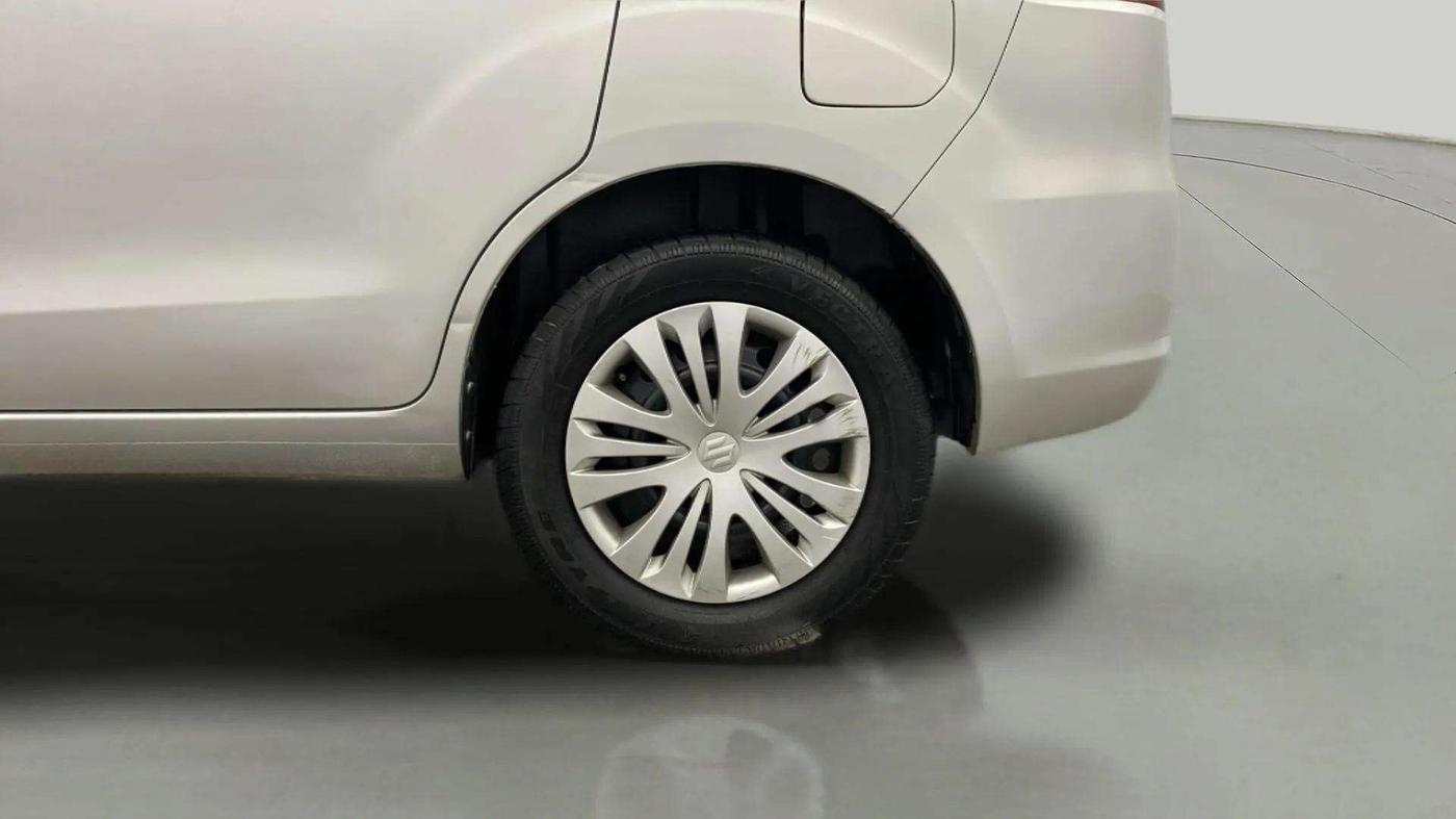2015 Maruti Ertiga VXI, Petrol, Manual, 12,236 km, Left Rear Wheel