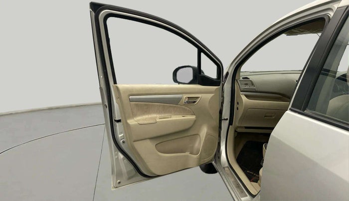 2015 Maruti Ertiga VXI, Petrol, Manual, 12,236 km, LHS Front Door
