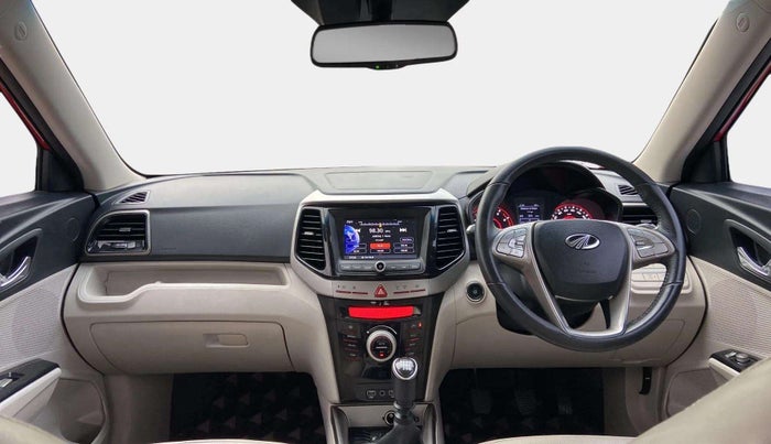 2021 Mahindra XUV300 W8 (O) 1.2 PETROL, Petrol, Manual, 85,905 km, Dashboard