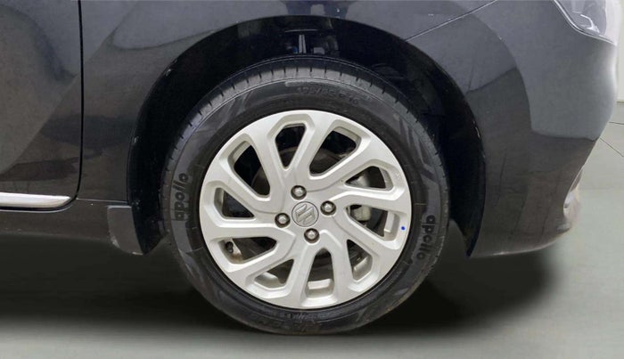2023 Maruti Baleno ZETA 1.2 AGS, Petrol, Automatic, 16,603 km, Right Front Wheel