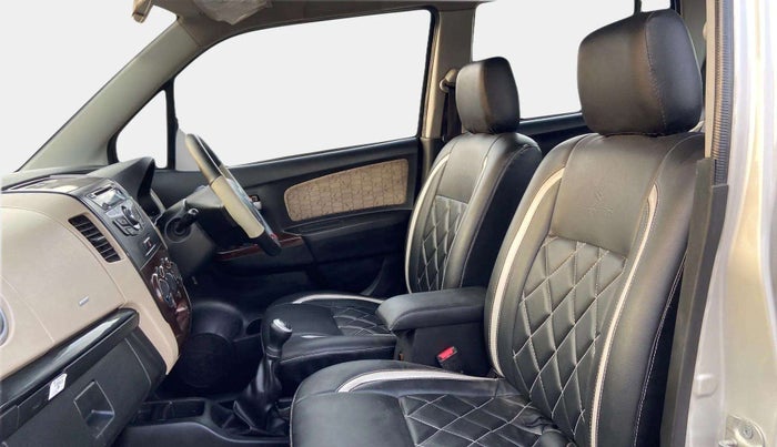 2018 Maruti Wagon R 1.0 VXI, Petrol, Manual, 31,014 km, Right Side Front Door Cabin