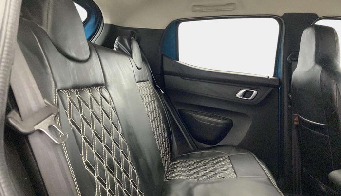 2021 Renault Kwid CLIMBER 1.0 (O), Petrol, Manual, 21,094 km, Right Side Rear Door Cabin