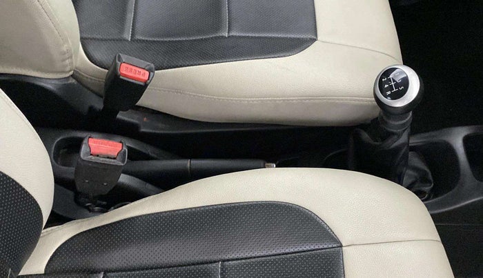 2014 Maruti Wagon R 1.0 VXI, Petrol, Manual, 36,152 km, Gear Lever