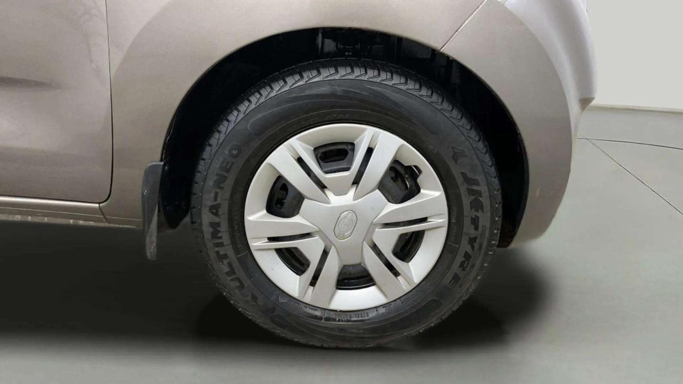 2019 Datsun Redi Go S 1.0, Petrol, Manual, 21,702 km, Right Front Wheel