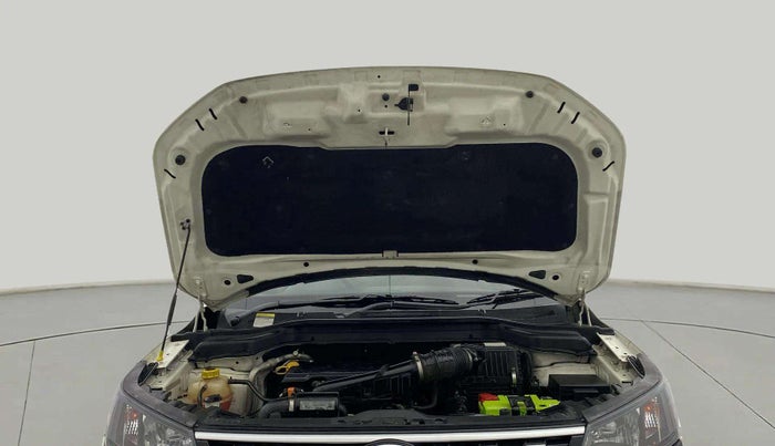 2022 Mahindra XUV300 W6 1.2 PETROL AMT, Petrol, Automatic, 48,602 km, Open Bonet