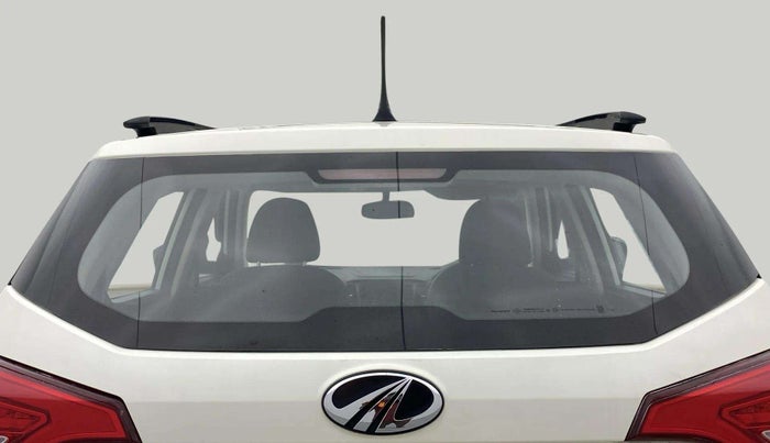 2022 Mahindra XUV300 W6 1.2 PETROL AMT, Petrol, Automatic, 48,602 km, Rear Windshield