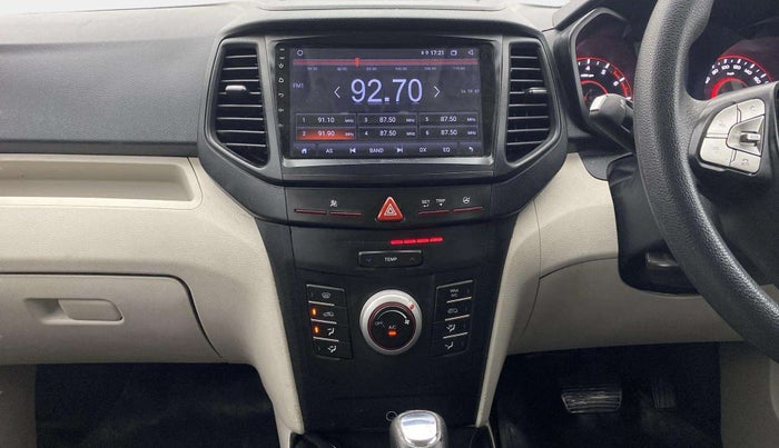 2022 Mahindra XUV300 W6 1.2 PETROL AMT, Petrol, Automatic, 48,602 km, Air Conditioner