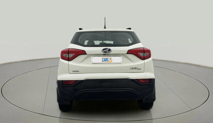 2022 Mahindra XUV300 W6 1.2 PETROL AMT, Petrol, Automatic, 48,602 km, Back/Rear