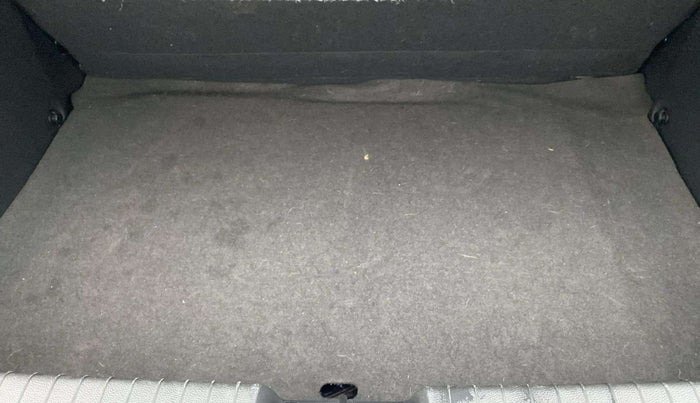 2018 Hyundai Elite i20 ASTA 1.2 (O), Petrol, Manual, 23,632 km, Boot Inside