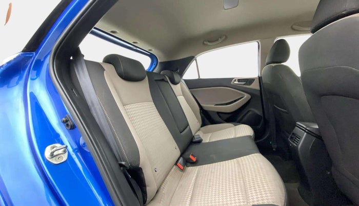 2018 Hyundai Elite i20 ASTA 1.2 (O), Petrol, Manual, 23,632 km, Right Side Rear Door Cabin