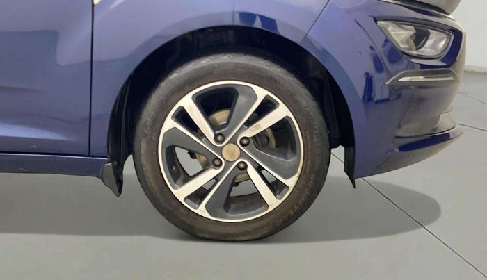2023 Tata ALTROZ XZ PLUS PETROL, Petrol, Manual, 33,236 km, Right Front Wheel