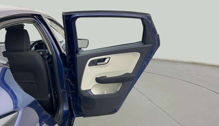 2023 Tata ALTROZ XZ PLUS PETROL, Petrol, Manual, 33,236 km, RHS Rear Door