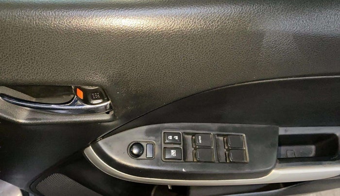 2016 Maruti Baleno ZETA PETROL 1.2, Petrol, Manual, 63,648 km, Driver Side Door Panels Control