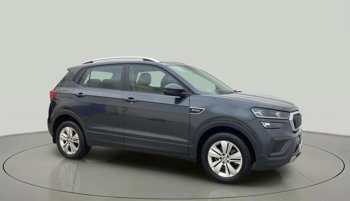 2022 Skoda KUSHAQ AMBITION 1.0L TSI MT, Petrol, Manual, 27,795 km, Right Front Diagonal