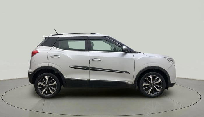 2019 Mahindra XUV300 W8 (O) 1.2 PETROL, Petrol, Manual, 41,826 km, Right Side View