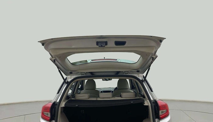 2019 Mahindra XUV300 W8 (O) 1.2 PETROL, Petrol, Manual, 41,826 km, Boot Door Open