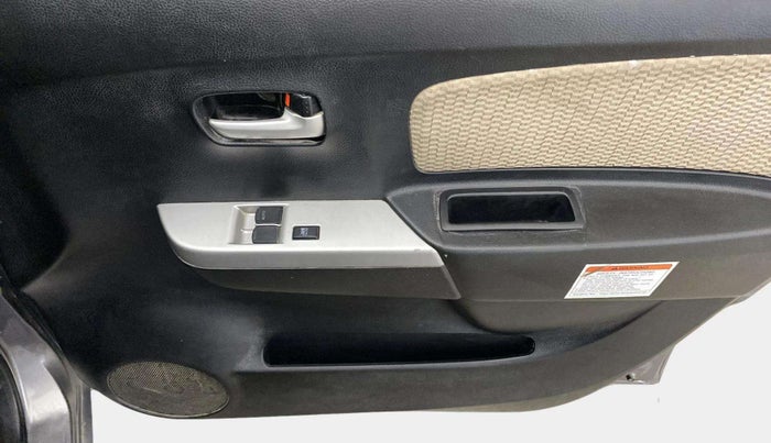 2017 Maruti Wagon R 1.0 LXI CNG, CNG, Manual, 52,787 km, Driver Side Door Panels Control