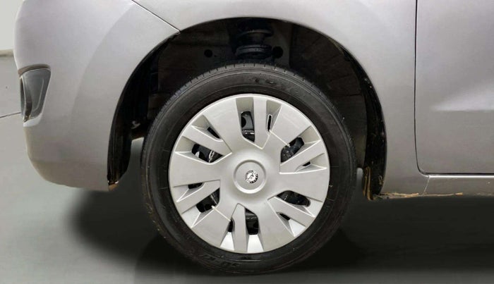 2017 Maruti Wagon R 1.0 LXI CNG, CNG, Manual, 52,787 km, Left Front Wheel