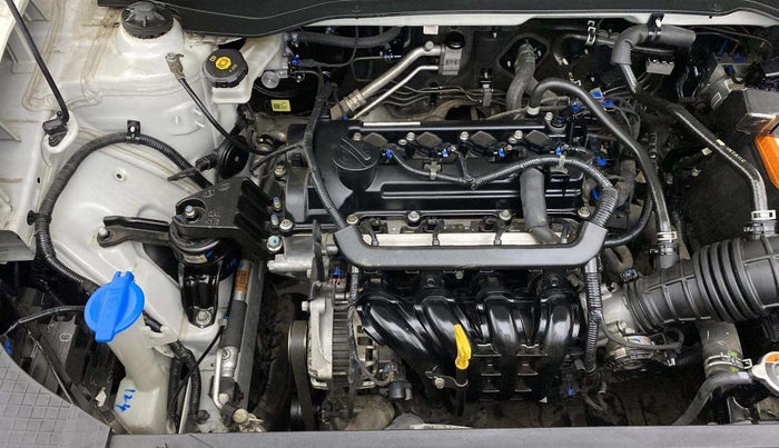 2022 Hyundai VENUE SX 1.2 PETROL, Petrol, Manual, 31,360 km, Engine View - Right