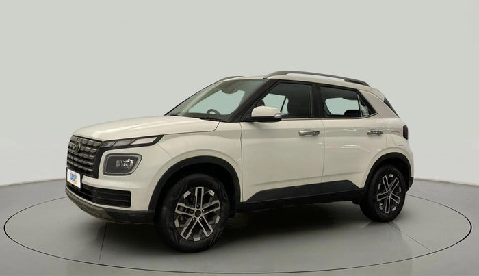 2022 Hyundai VENUE SX 1.2 PETROL, Petrol, Manual, 31,360 km, Left Front Diagonal