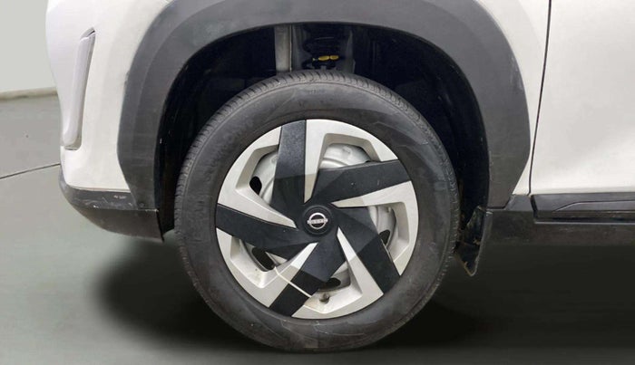 2024 Nissan MAGNITE XE, Petrol, Manual, 20,620 km, Left Front Wheel
