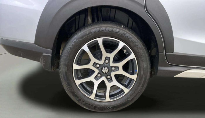 2022 Maruti XL6 ALPHA PLUS MT, Petrol, Manual, 20,734 km, Right Rear Wheel