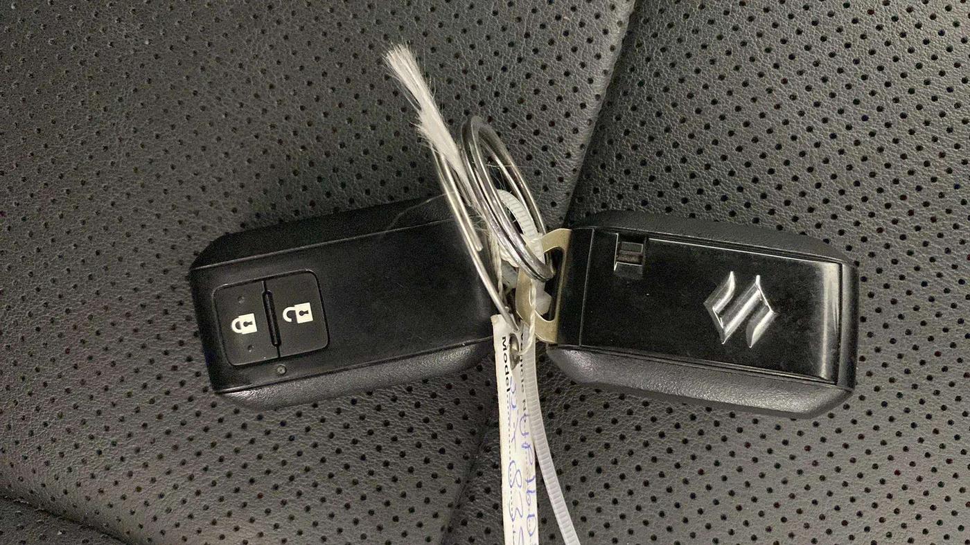 2022 Maruti XL6 ALPHA PLUS MT, Petrol, Manual, 20,734 km, Key Close Up