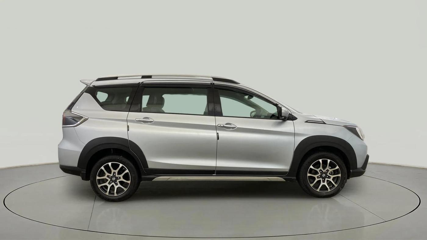 2022 Maruti XL6 ALPHA PLUS MT, Petrol, Manual, 20,734 km, Right Side View