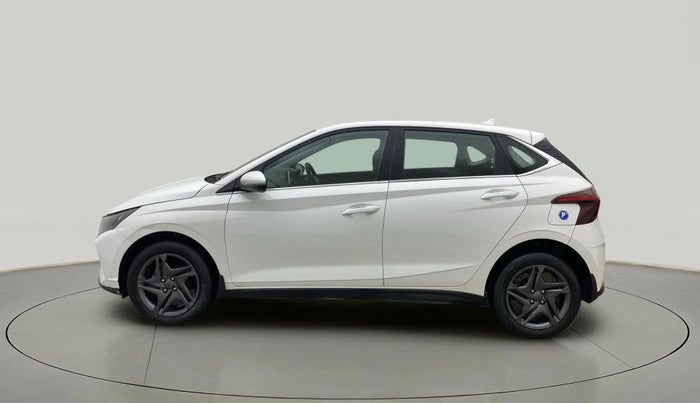 2021 Hyundai NEW I20 SPORTZ 1.2 AT, Petrol, Automatic, 41,030 km, Left Side