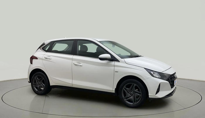 2021 Hyundai NEW I20 SPORTZ 1.2 AT, Petrol, Automatic, 41,030 km, Right Front Diagonal