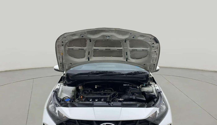 2021 Hyundai NEW I20 SPORTZ 1.2 AT, Petrol, Automatic, 41,030 km, Open Bonet
