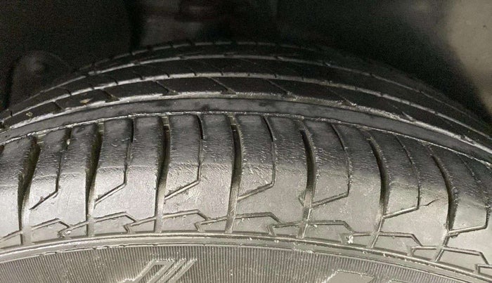 2021 Hyundai Creta SX EXECUTIVE 1.5 PETROL, Petrol, Manual, 29,036 km, Right Rear Tyre Tread