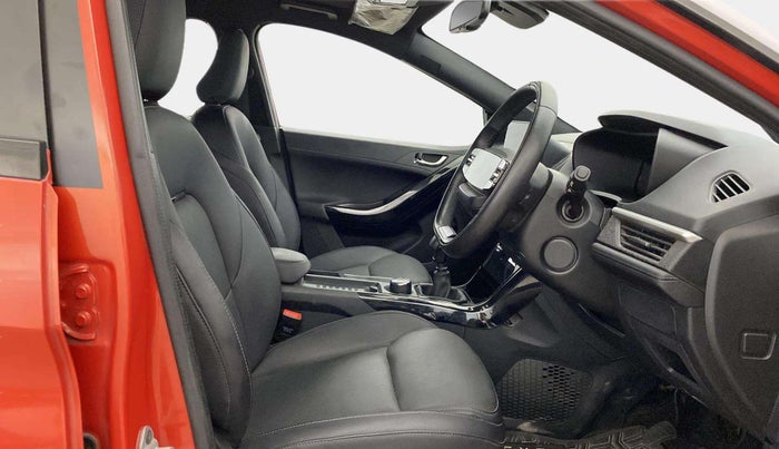 2023 Tata NEXON FEARLESS + S P MT, Petrol, Manual, 11,929 km, Right Side Front Door Cabin