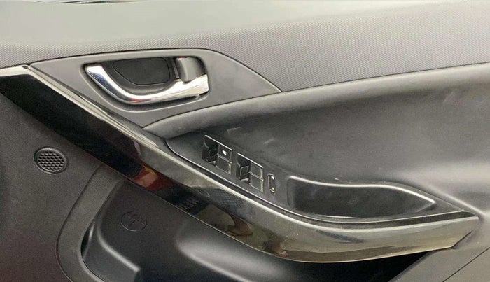 2023 Tata NEXON FEARLESS + S P MT, Petrol, Manual, 11,929 km, Driver Side Door Panels Control