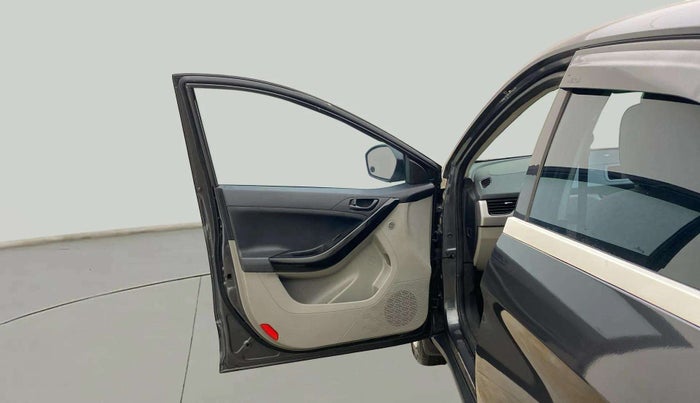2019 Tata NEXON XM PETROL, Petrol, Manual, 95,631 km, LHS Front Door
