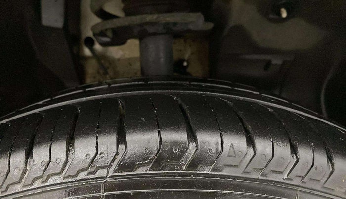 2024 Tata PUNCH PURE MT, Petrol, Manual, 28,542 km, Right Front Tyre Tread