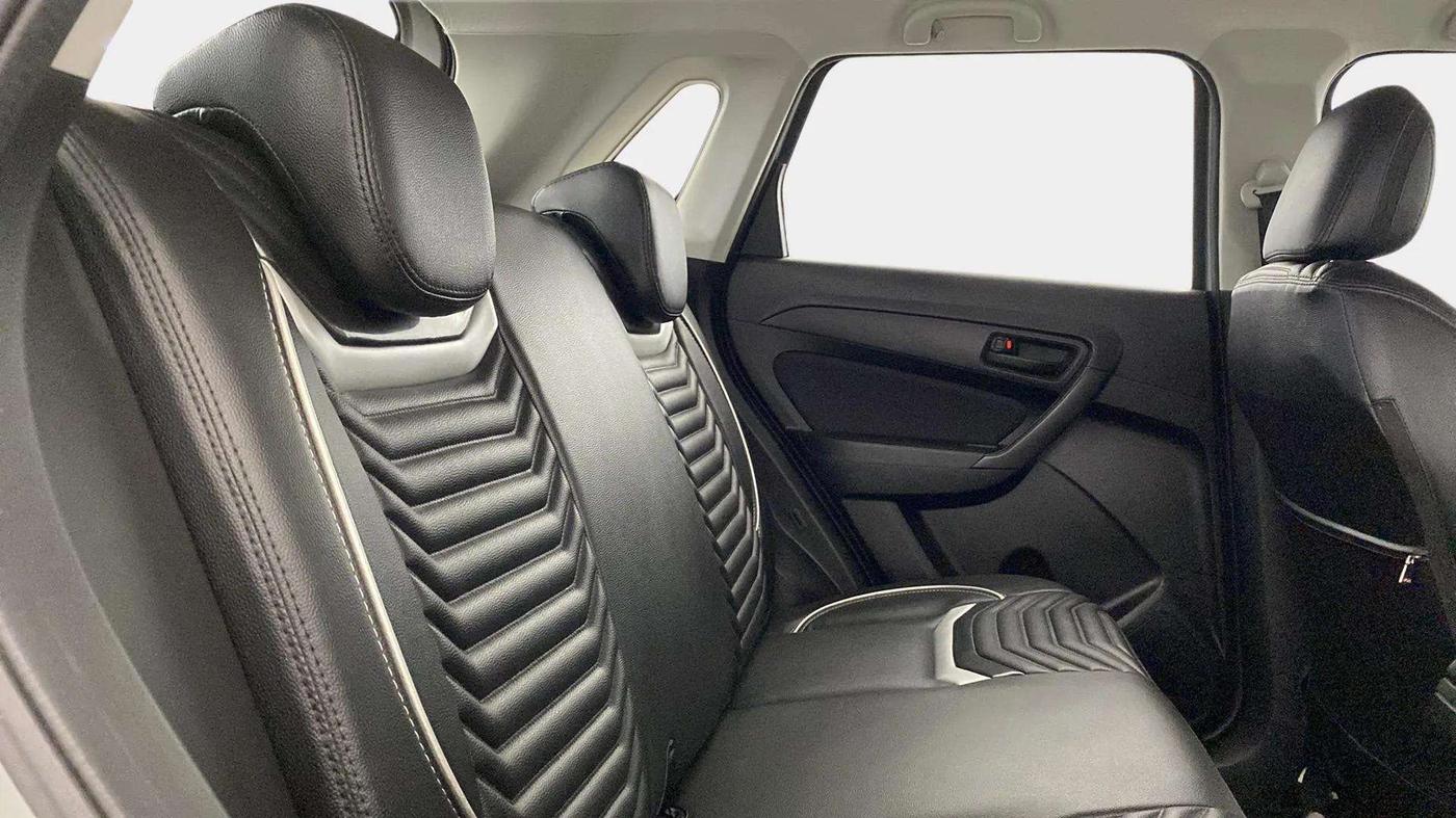 2020 Maruti Vitara Brezza VXI, Petrol, Manual, 17,320 km, Right Side Rear Door Cabin