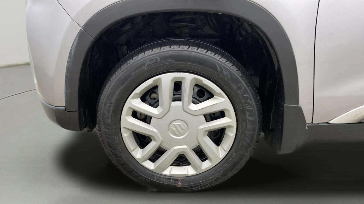 2020 Maruti Vitara Brezza VXI, Petrol, Manual, 17,320 km, Left Front Wheel