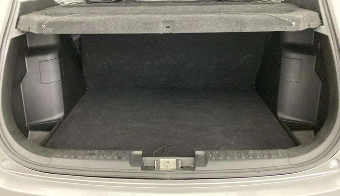 2020 Maruti Vitara Brezza VXI, Petrol, Manual, 17,165 km, Boot Open Zoomed View
