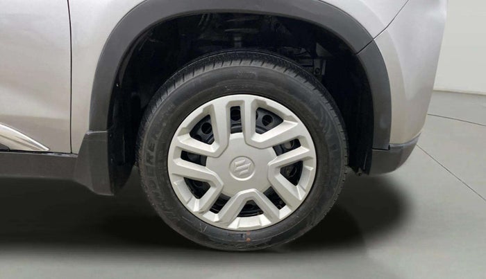 2020 Maruti Vitara Brezza VXI, Petrol, Manual, 17,165 km, Right Front Wheel