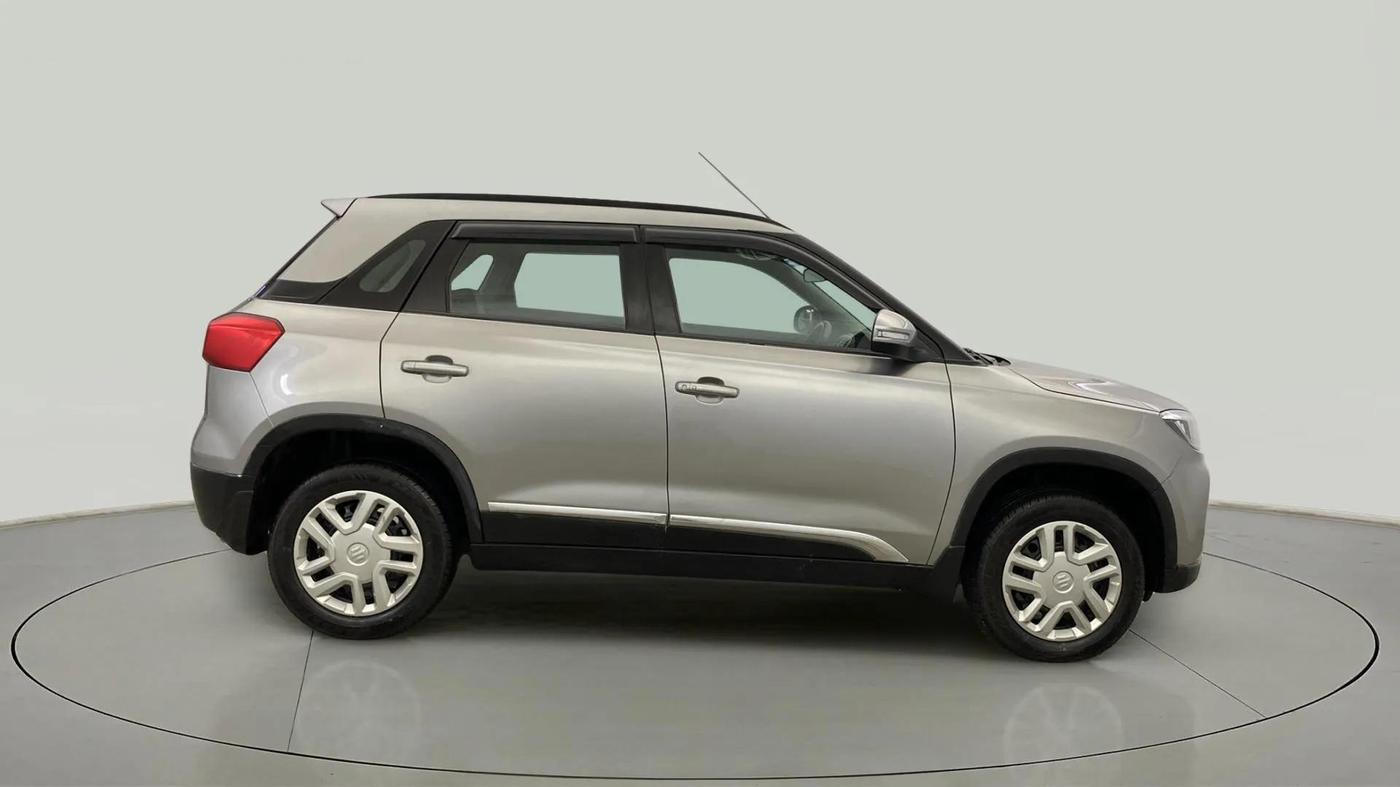 2020 Maruti Vitara Brezza VXI, Petrol, Manual, 17,320 km, Right Side View