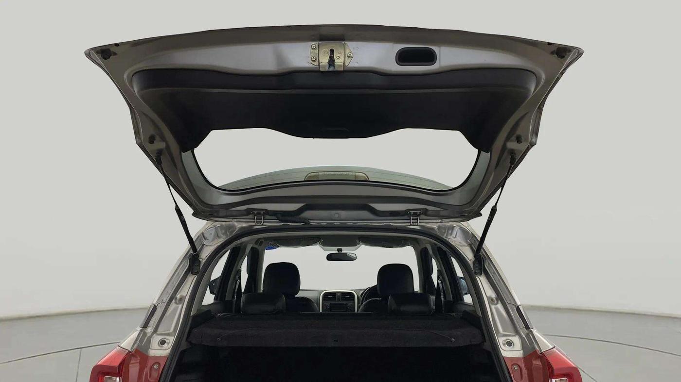 2020 Maruti Vitara Brezza VXI, Petrol, Manual, 17,320 km, Boot Door Open