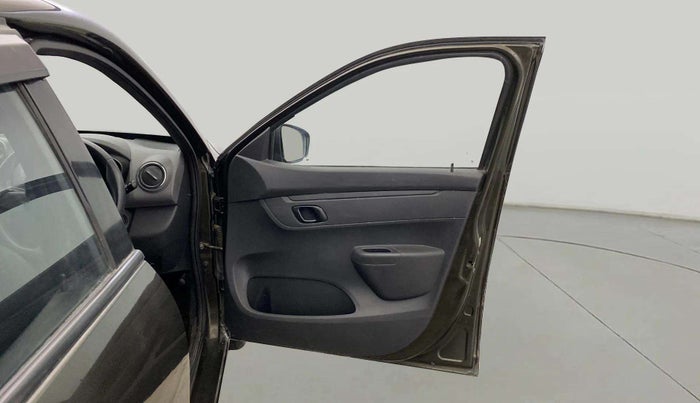 2016 Renault Kwid RXT 0.8, Petrol, Manual, 48,063 km, RHS Front Door