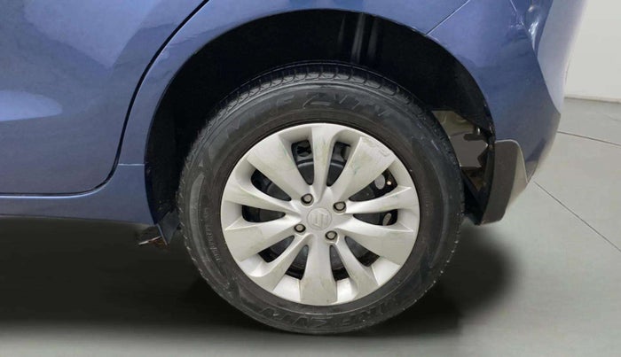 2017 Maruti Baleno DELTA PETROL 1.2, Petrol, Manual, 38,972 km, Left Rear Wheel