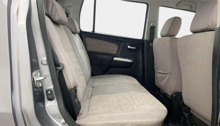 2014 Maruti Wagon R 1.0 VXI, Petrol, Manual, 21,975 km, Right Side Rear Door Cabin