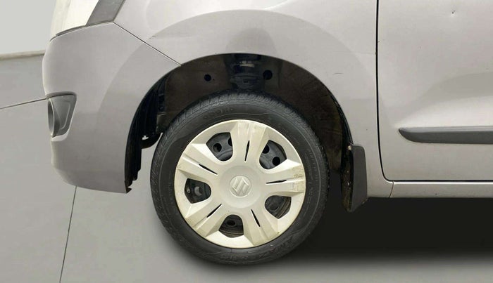 2014 Maruti Wagon R 1.0 VXI, Petrol, Manual, 21,975 km, Left Front Wheel