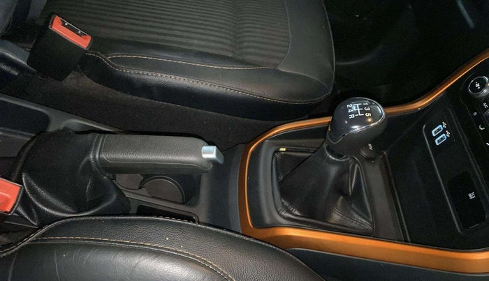 2020 Ford Ecosport TITANIUM 1.5 SPORTS(SUNROOF) PETROL, Petrol, Manual, 63,346 km, Gear Lever