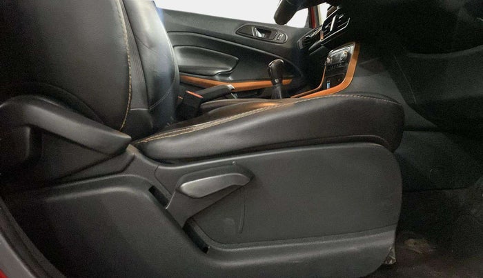 2020 Ford Ecosport TITANIUM 1.5 SPORTS(SUNROOF) PETROL, Petrol, Manual, 63,346 km, Driver Side Adjustment Panel